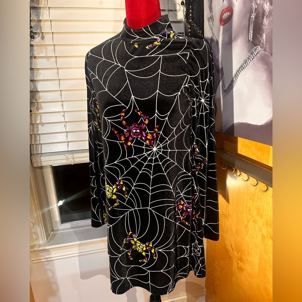 Spider Dress
Bright fun spiders in velvet 
Size small
